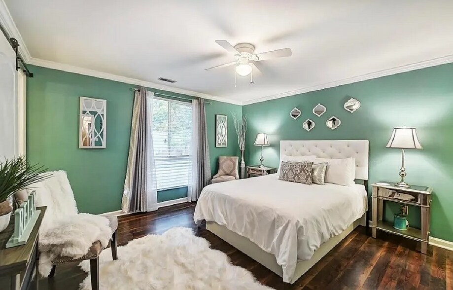 Building Photo - 621 Regency Dr