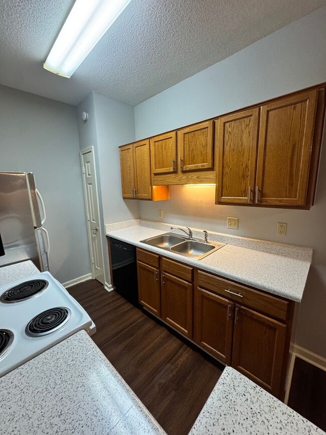 Building Photo - 1271 Brady Hollow Ln