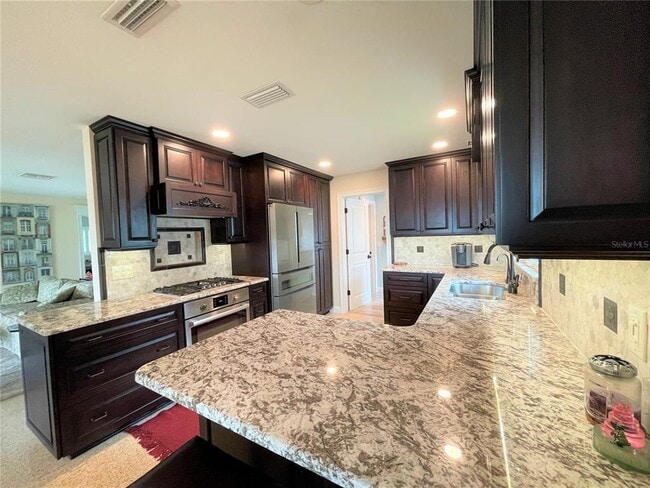 Building Photo - 17045 Dolphin Dr