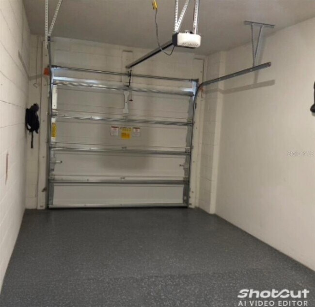 Building Photo - 728 Stoney Pointe Cir