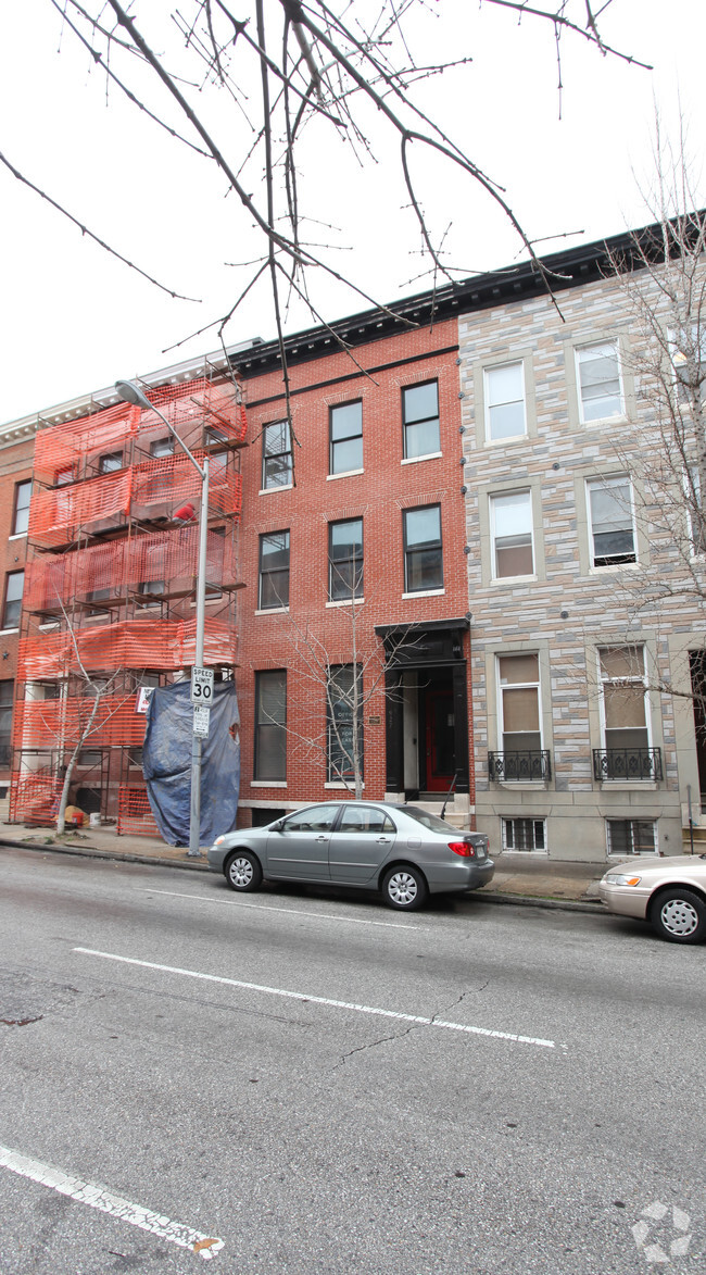 Building Photo - The Clifford House