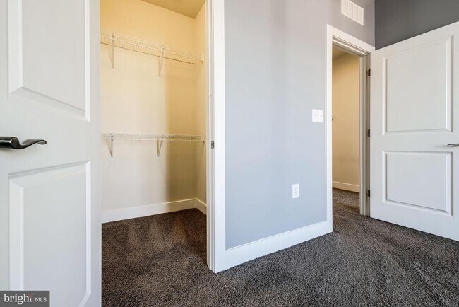 Building Photo - 1224 Main Line Blvd