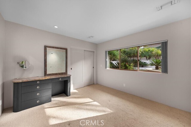 Building Photo - 809 Paseo Del Mar