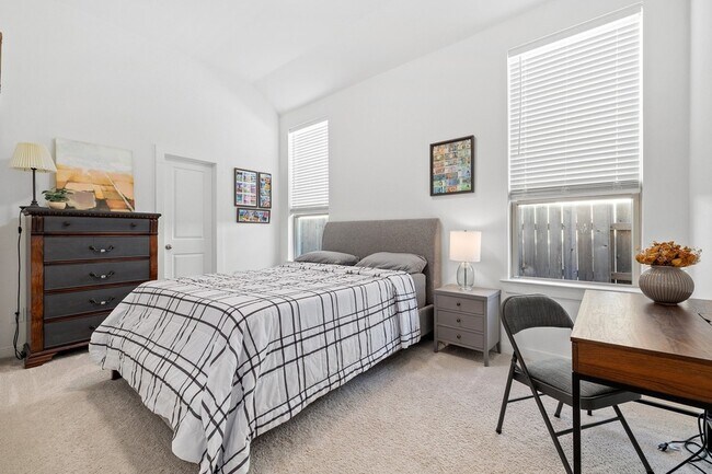 Building Photo - 23607 Bottlebrush Terrace Trl