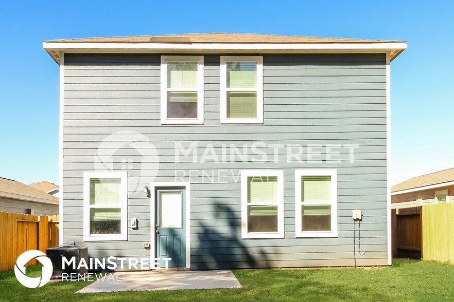 Building Photo - 23019 Bellini Dr