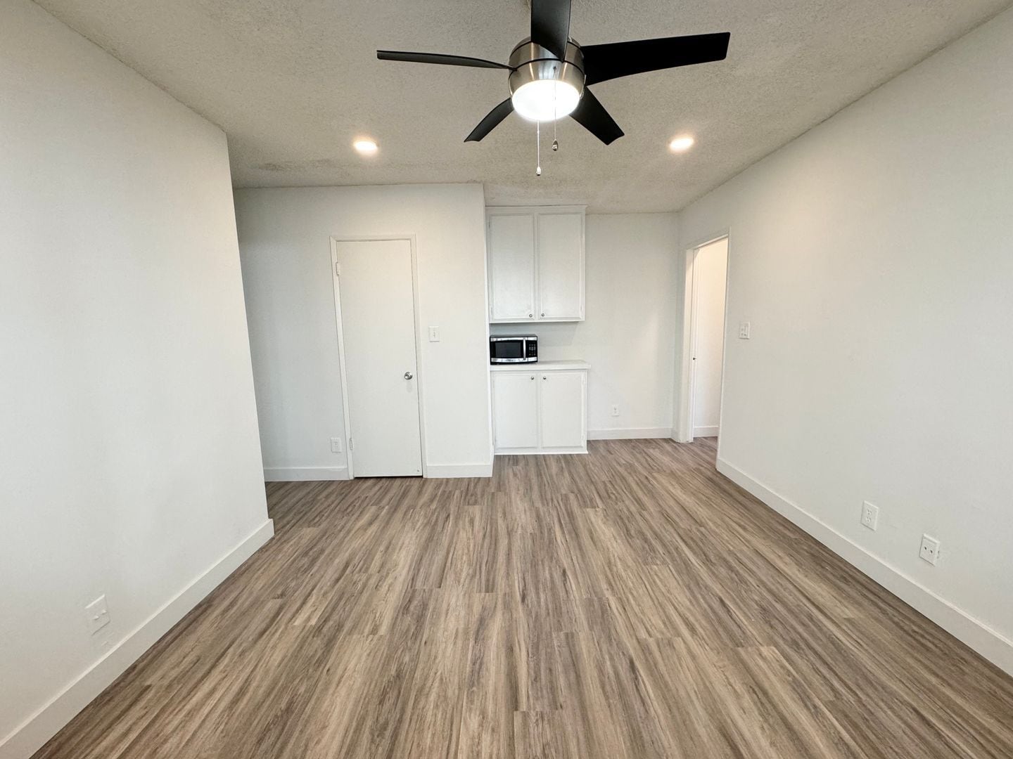 Building Photo - 3601 Keystone Av