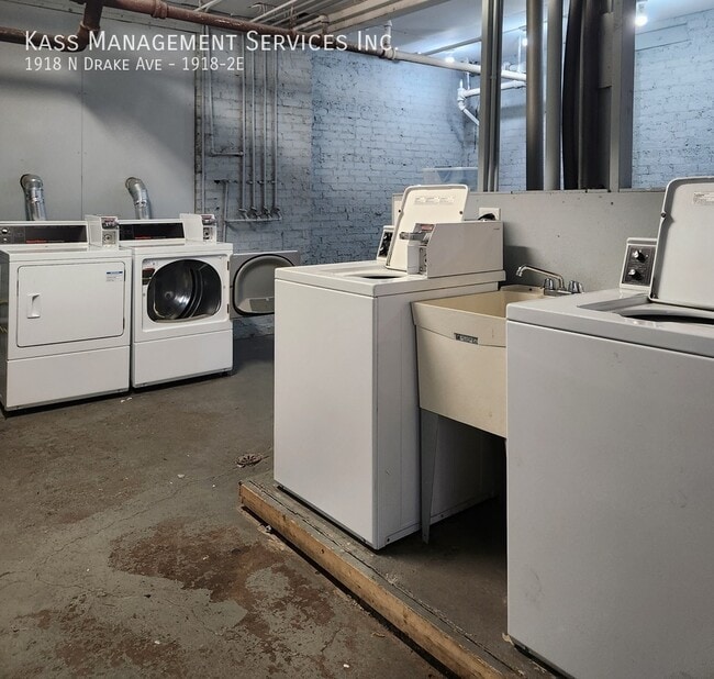 Building Photo - 1918 N Drake Ave