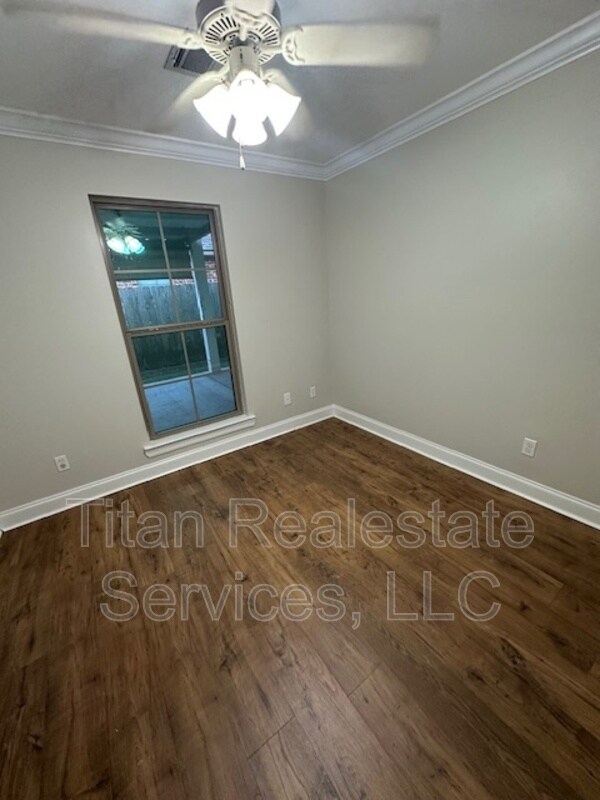 Building Photo - 204 Braxton Dr