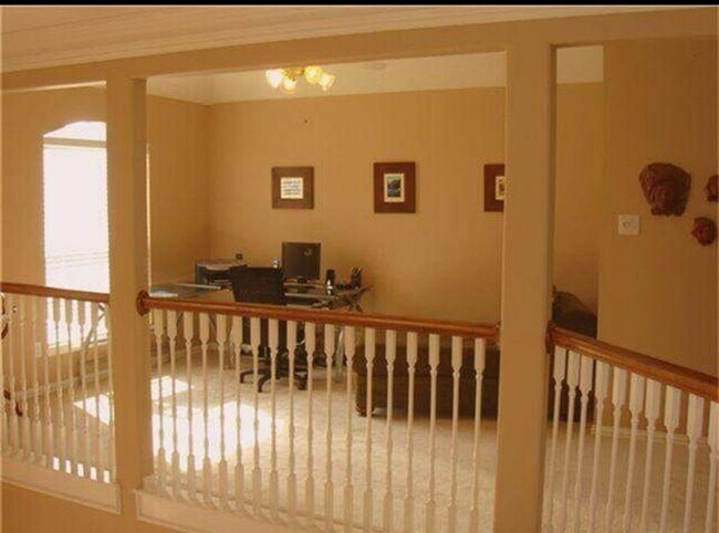Building Photo - 306 Pinnacle Cove Ct