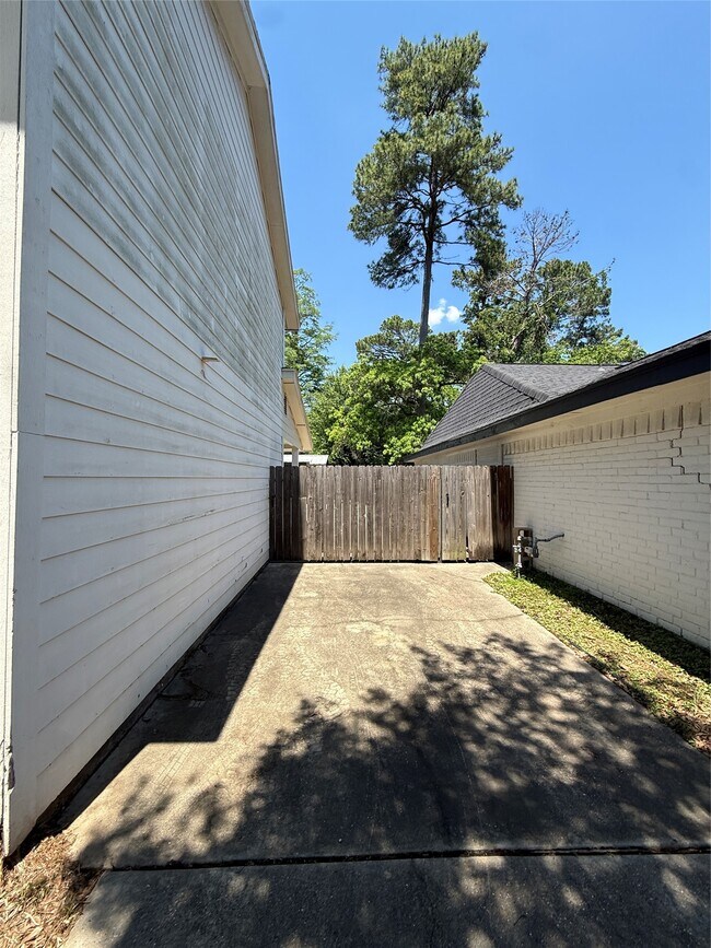 Building Photo - 2311 Quail Haven Rd