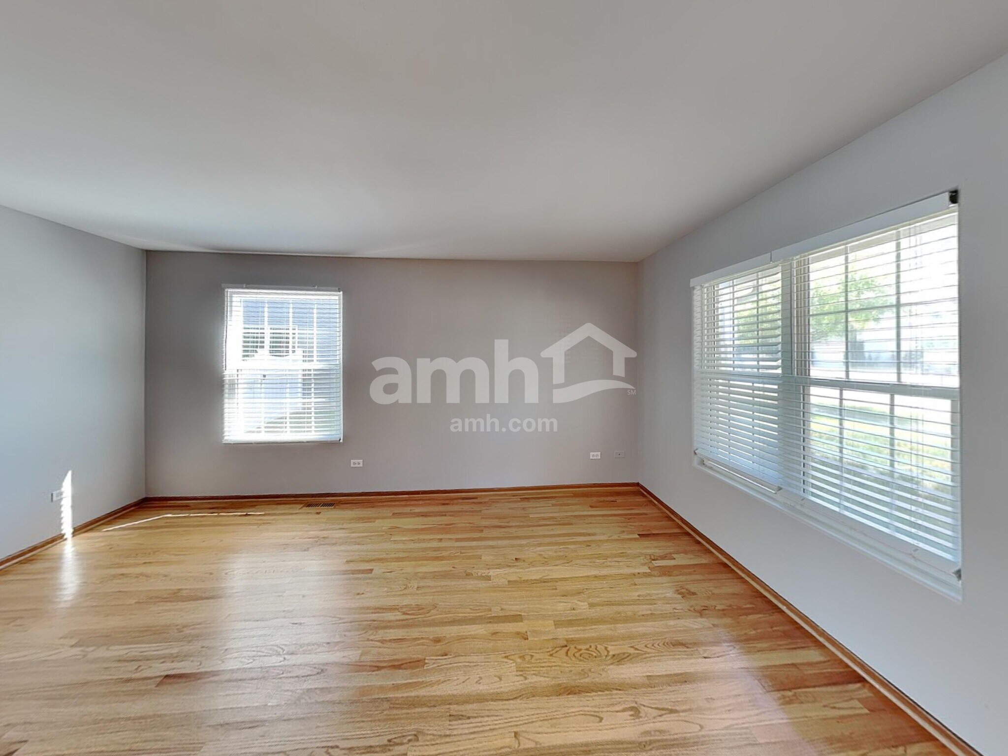 Building Photo - 5209 Sunmeadow Dr