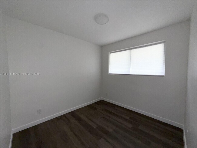 Building Photo - 26633 SW 138th Ct