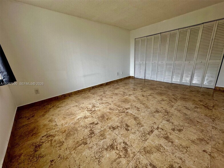 Building Photo - 4540 NW 79th Ave