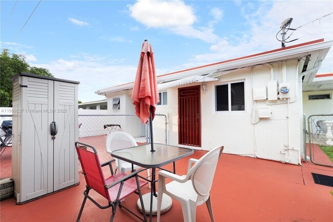 Building Photo - 4500 NW 5th St