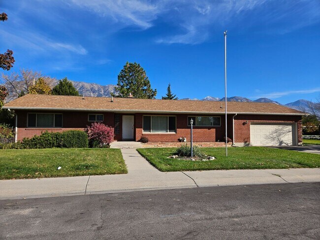 Building Photo - Remodeled 3-Bedroom Home in Orem