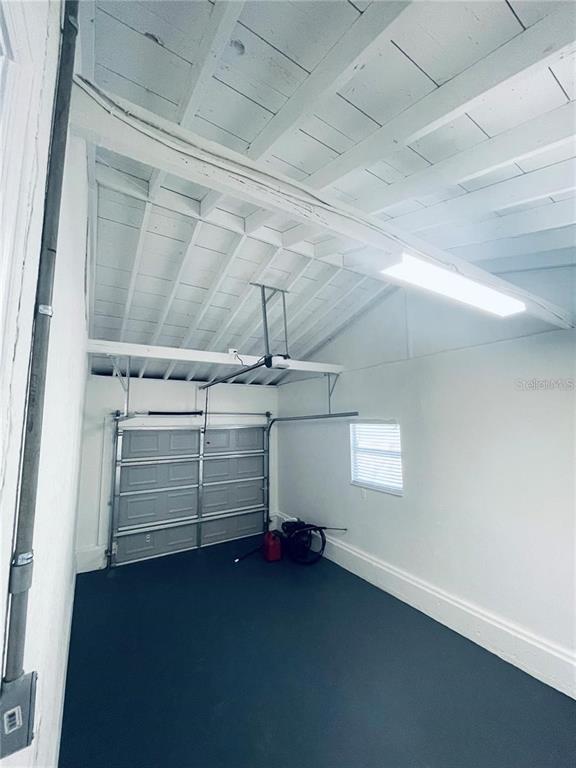 Building Photo - 1947 Chenango Ave