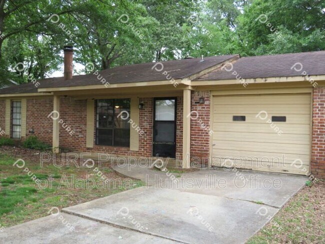 Primary Photo - 3606 White Oak Way SW