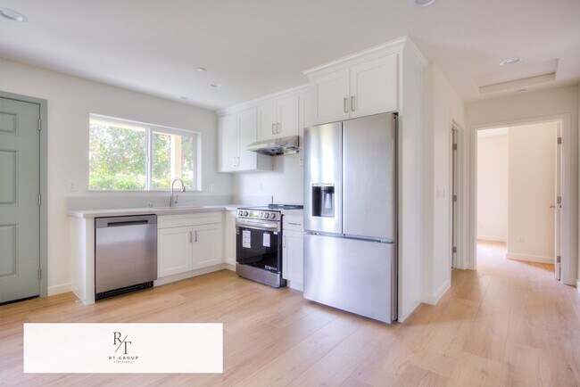 Building Photo - 2 Bed | 2 Bath | Alhambra School District