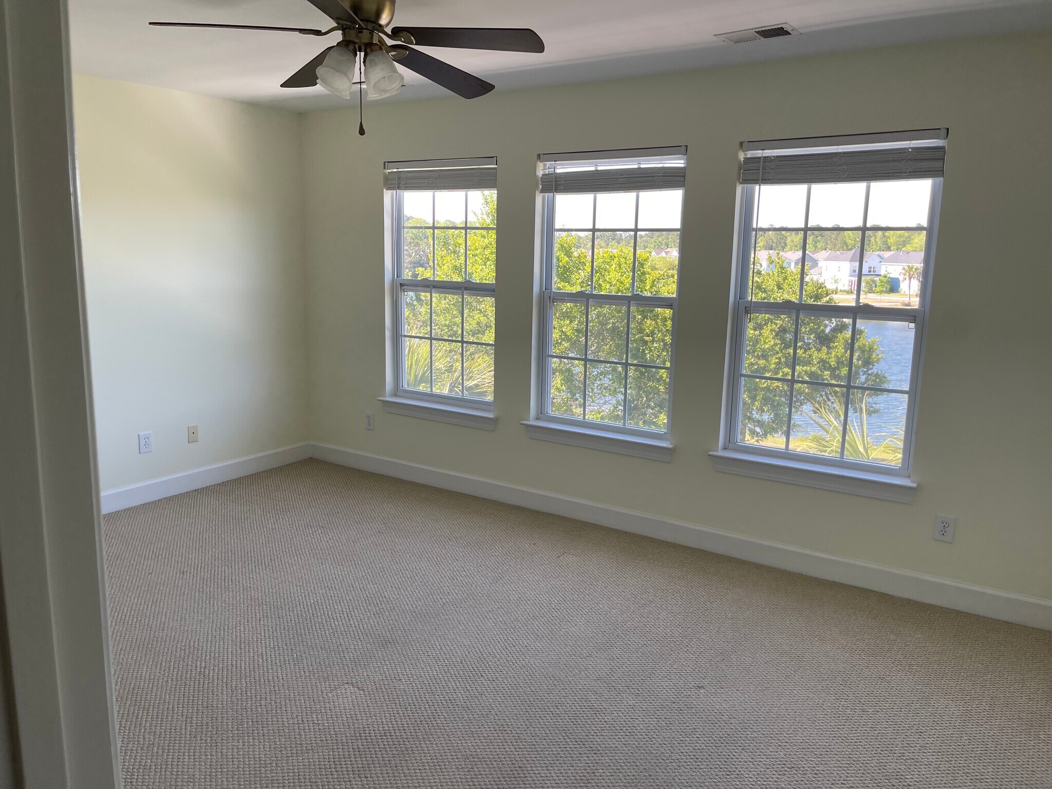 Building Photo - 1779 Brittlebush Ln