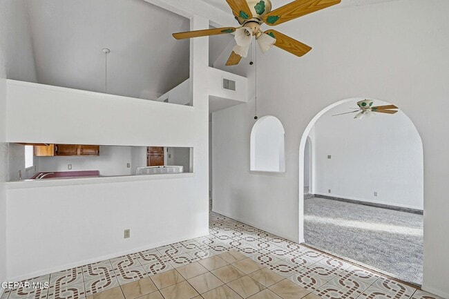 Building Photo - 905 Mark Wallace Ln