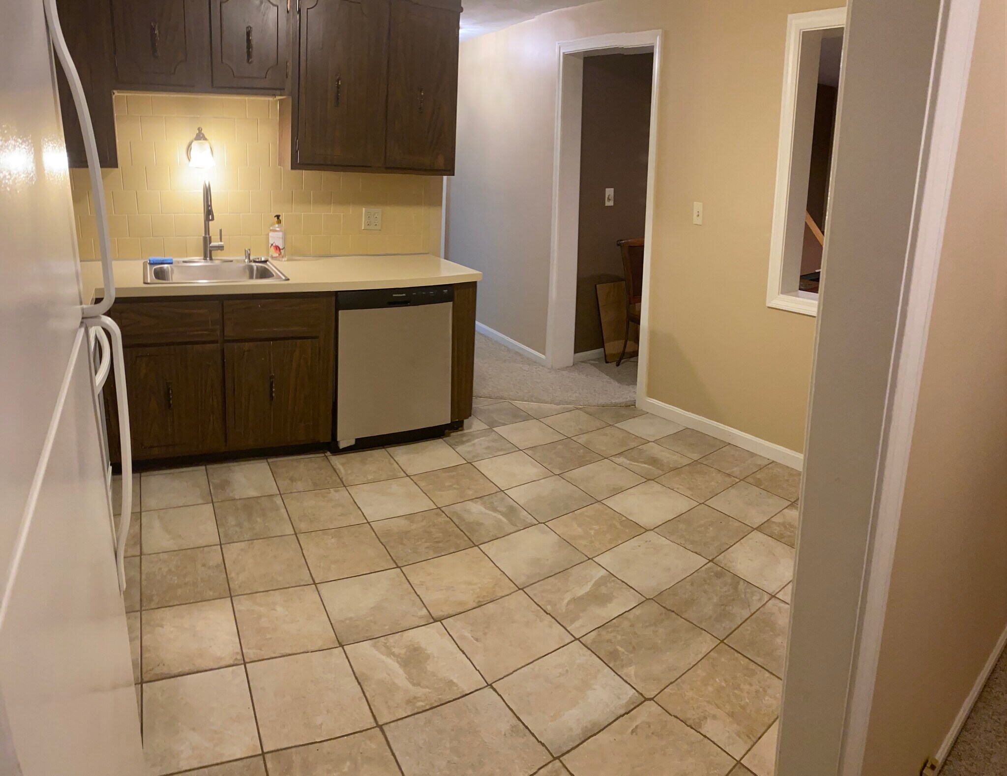 Kitchen - 23 Spencer Rd