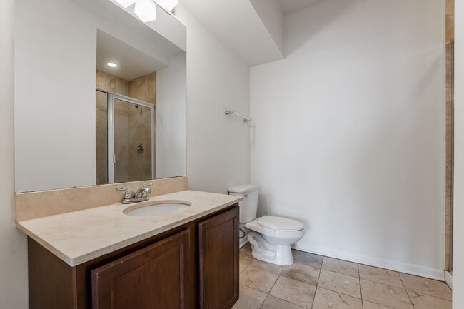 Building Photo - 4217 W Irving Park Rd