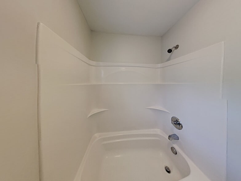 Building Photo - 128 Lippizanner Pl