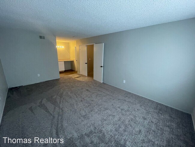 Building Photo - 4 br, 2.5 bath House - 2777 Lancha Street