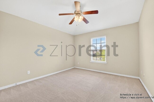 Building Photo - 12304 Coral Dr