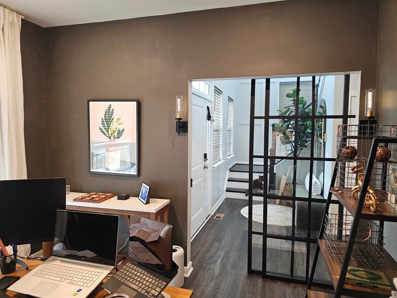 Building Photo - 2050 Whithorn Hl