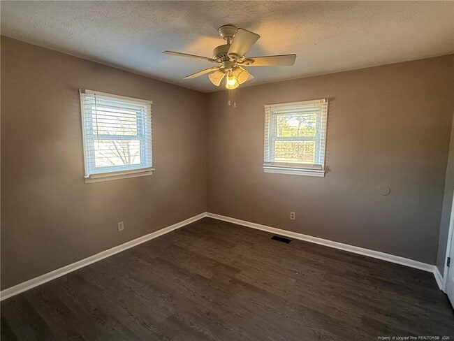 Building Photo - 2223 Carbine St