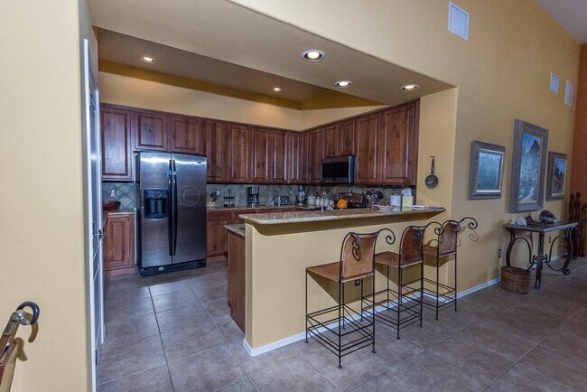 Building Photo - 4402 W Cloud Ranch Pl