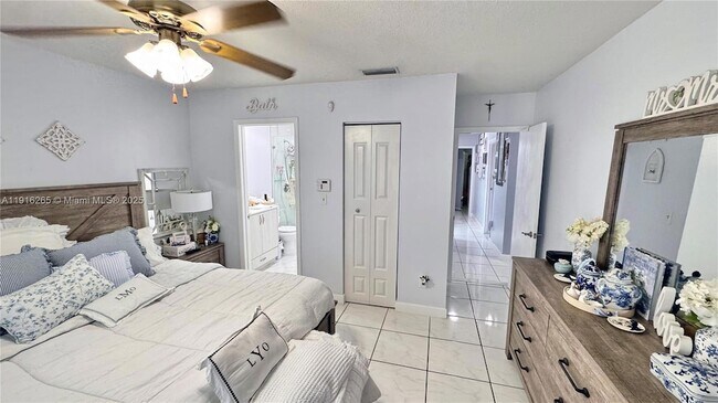 Building Photo - 24980 SW 127th Ct