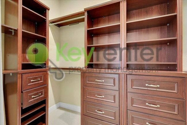 Building Photo - 9535 Setina Ln