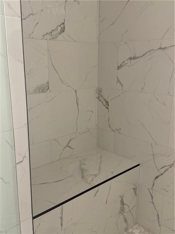 Building Photo - 114 McWhirter Pl