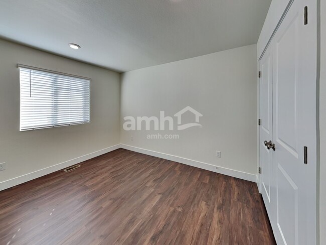 Building Photo - 3970 Wyedale Way