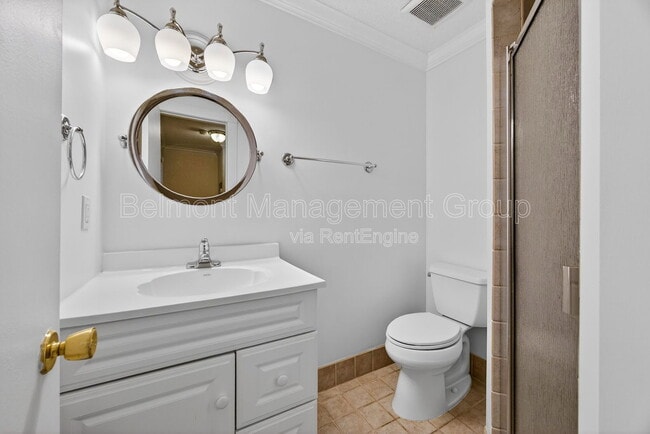 Building Photo - 1500 Gay Rd