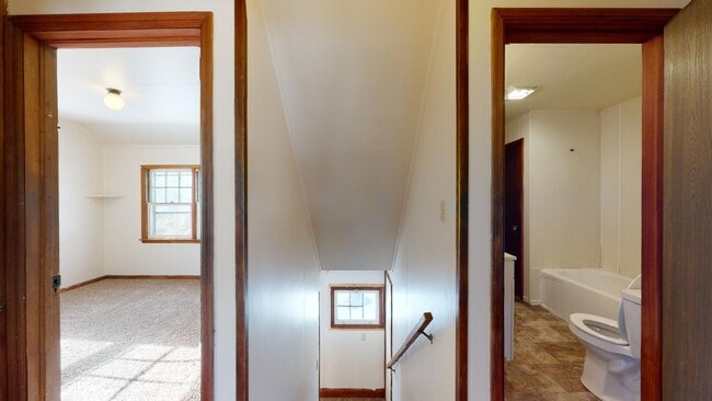 Building Photo - Private Yard