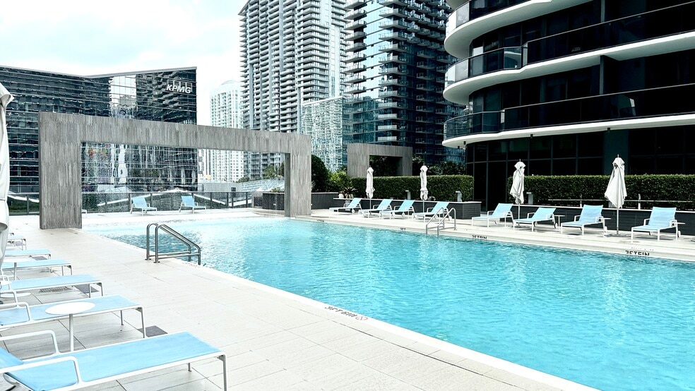 Building Photo - 55 SW 9th St