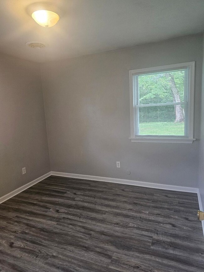 Building Photo - 1489 Morgan Dr
