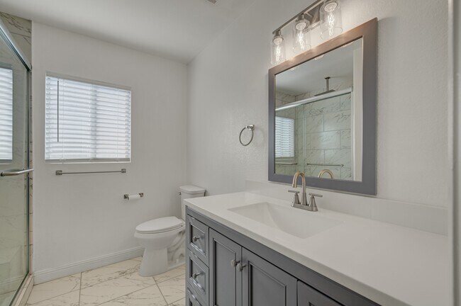 Building Photo - 1218 Starstone Ct