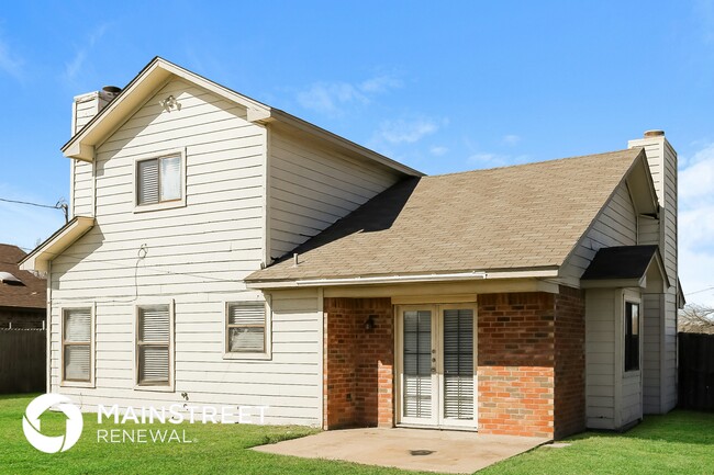 Building Photo - 945 Thorton Dr