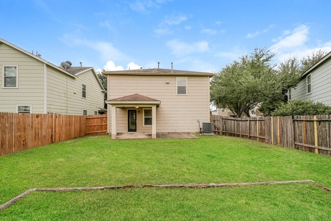 Building Photo - 29310 Hickory Terrace Dr