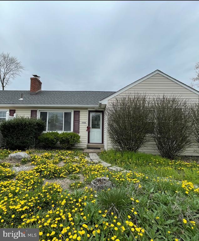 Building Photo - 1048 Cornwells Ave