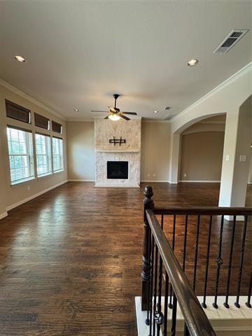 Building Photo - 6464 Naples Dr