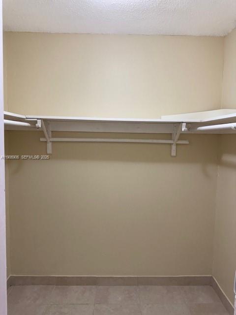 Building Photo - 4065 SW 51st St