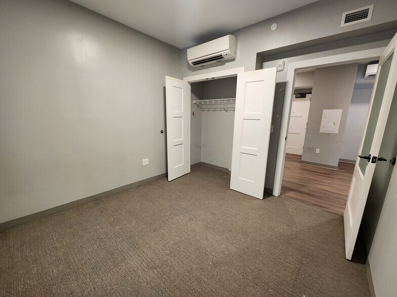Building Photo - 55 Hemenway St