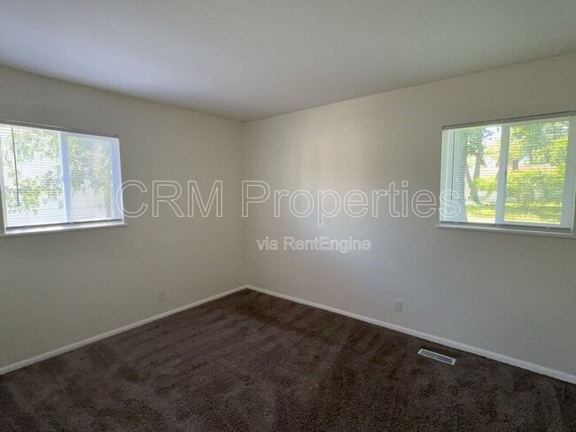 Building Photo - 8501 Athens Ct