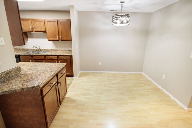 Building Photo - 17048 Sandalwood Creek Dr