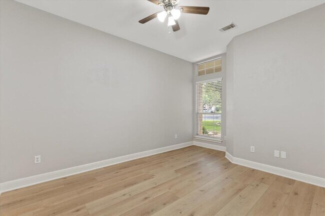 Building Photo - 4000 Witte Cove